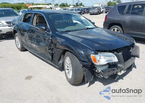 2012 Chrysler 300 из США, поврежденный, VIN 2C3CCAAG6CH196021